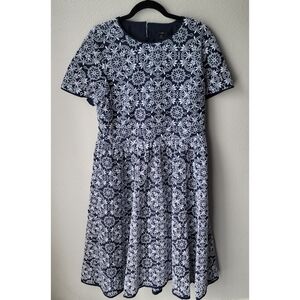 J. Crew Short Sleeve Embroidered Eyelet Midi Dress Size 16 Color Navy/White